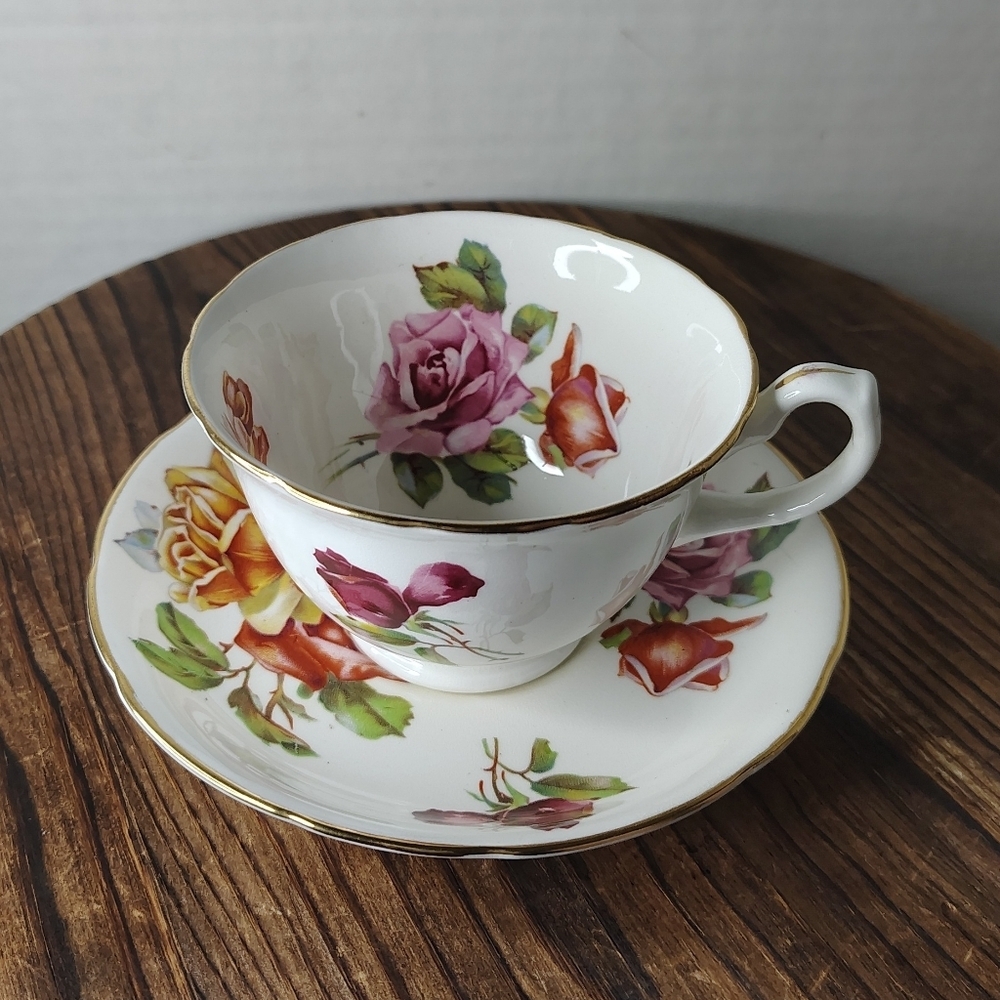 Hammersley Floral Cup & Saucer Gold Tone Rim Longton Stoke On Trent England